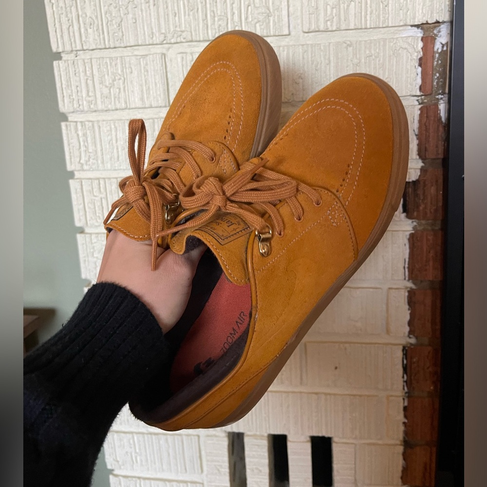 Rare Zoom Janoski Premium SB ’Bronze’